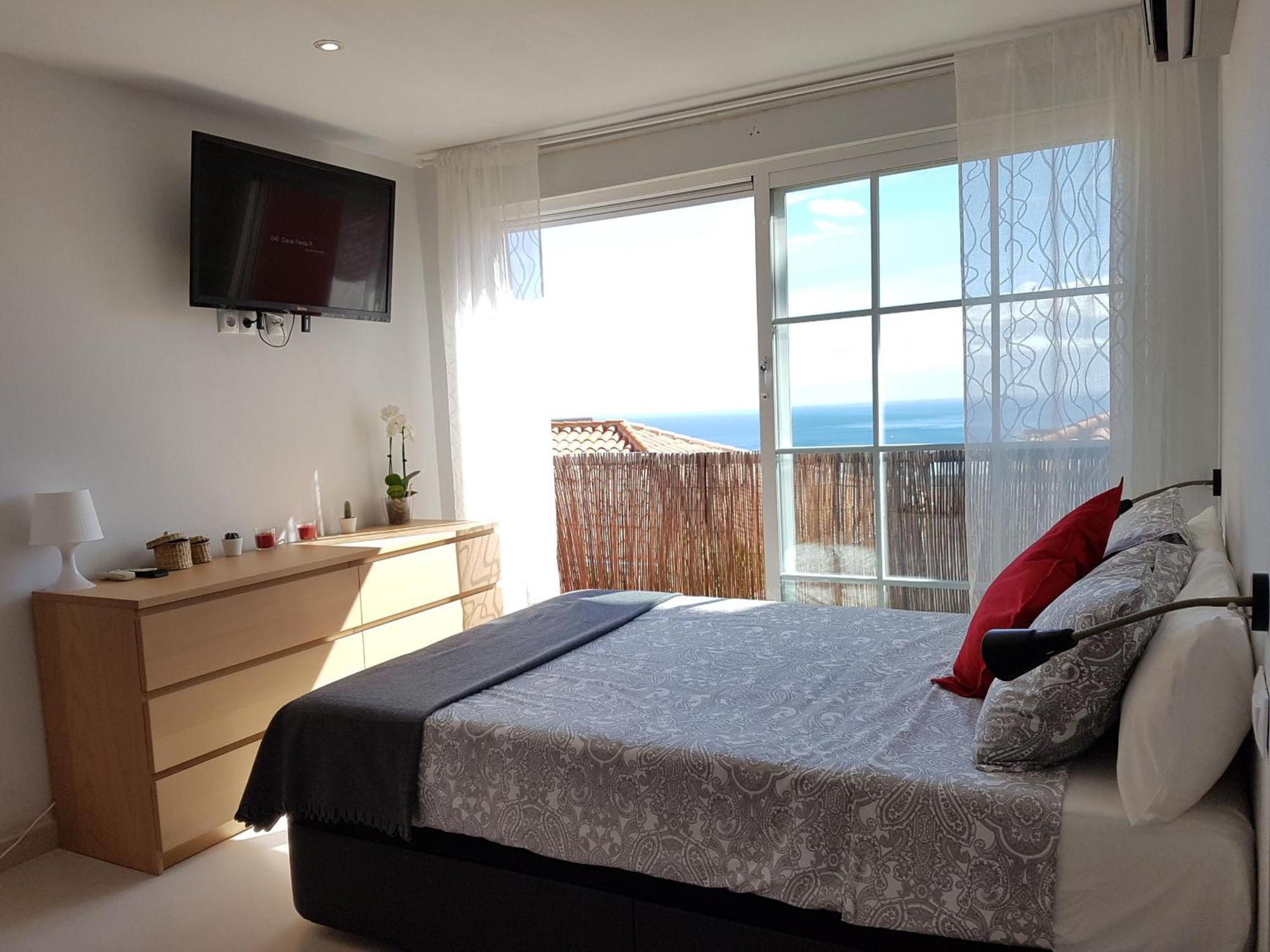 Peaceful Studio With Amazing Sea Views And Free Parking Benalmádena Esterno foto