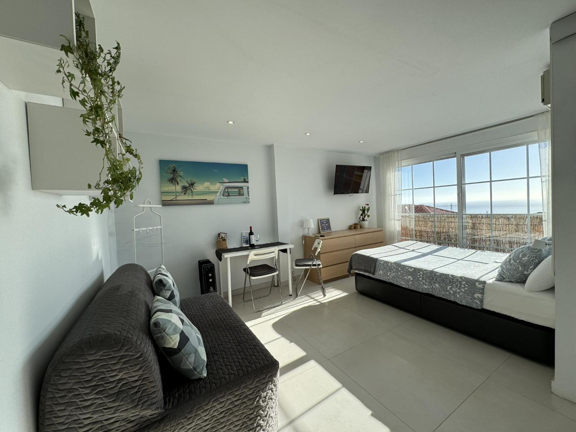 Peaceful Studio With Amazing Sea Views And Free Parking Benalmádena Esterno foto
