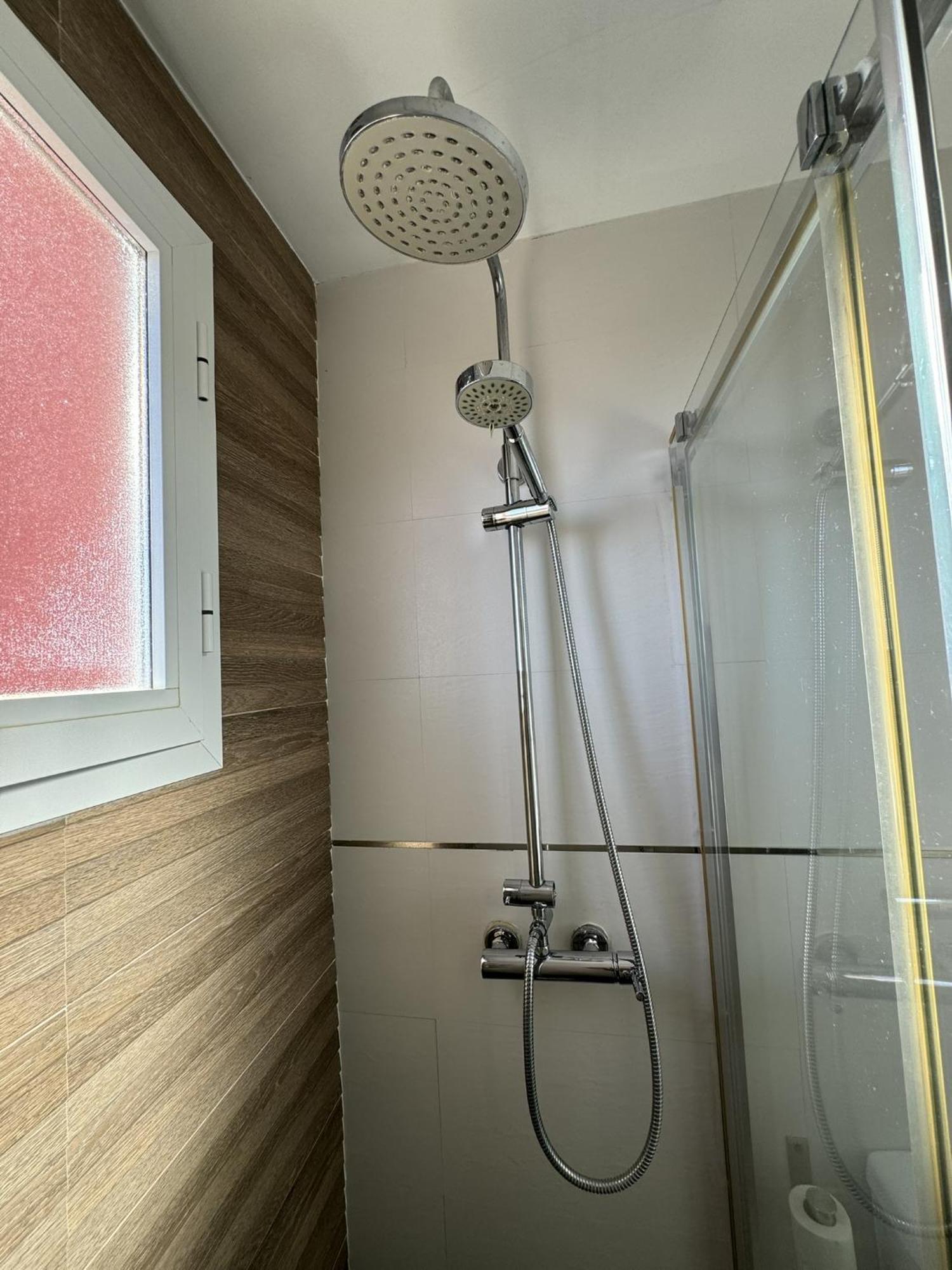 Peaceful Studio With Amazing Sea Views And Free Parking Benalmádena Esterno foto